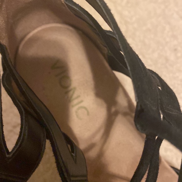 Vionic size 9 - Picture 4 of 6